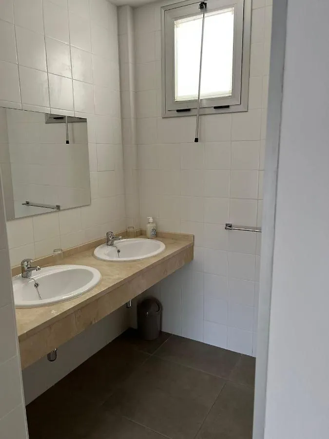 Albergue Cien Canos Villanueva del Trabuco 0*,